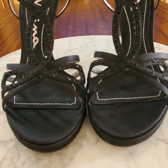 HP🎉Nina Jeweled Black Strappy Heels 7M - Picture 6 of 11